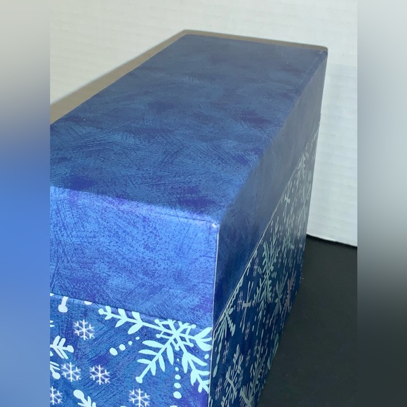 Keepsake Storage Box Paper Magic Group Christmas Greeting Card Organizer - Picture 9 of 16